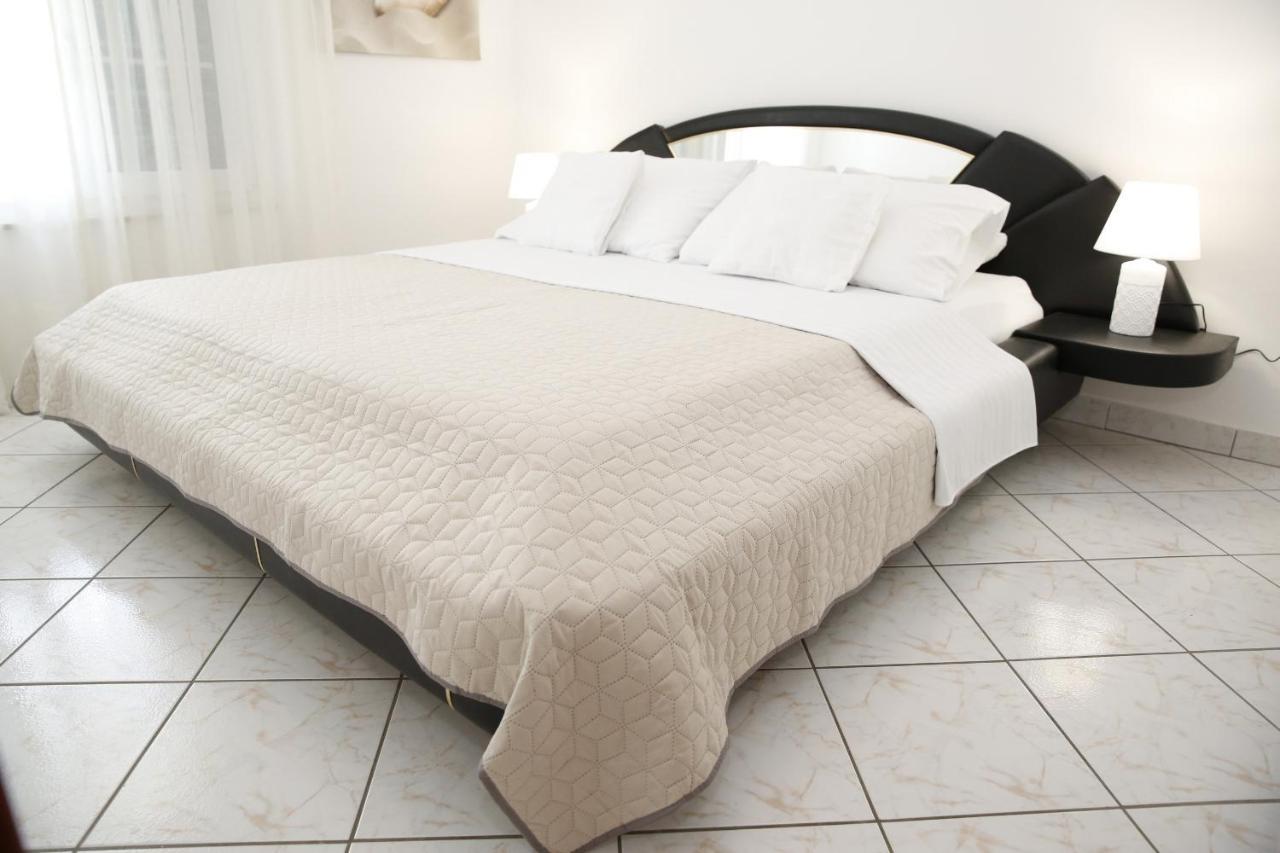 Apartments Lepur Водице Экстерьер фото